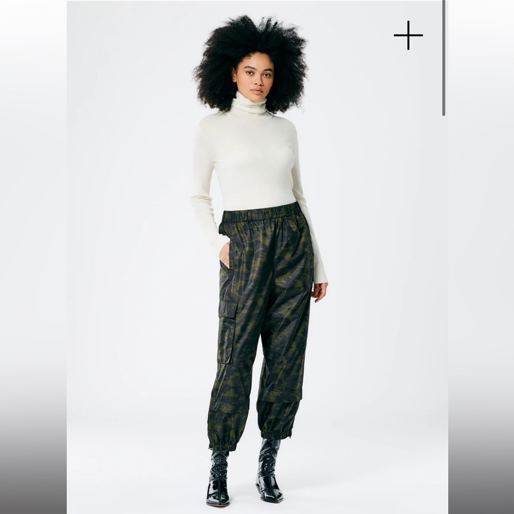 Tibi Tech Camo Nylon Jogger sz Large regular